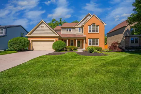 851 Claycross Ct, Galloway, OH 43119