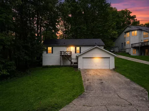 464 Grand Ridge Dr, Howard, OH 43028
