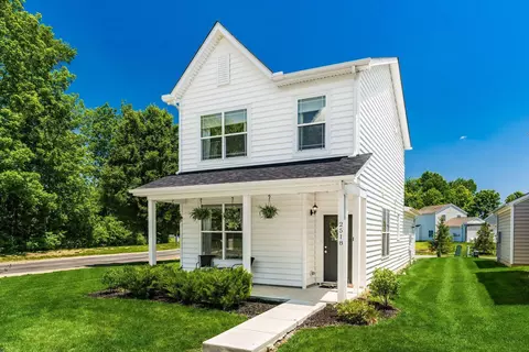 2518 Tree Knoll Ct, Columbus, OH 43219