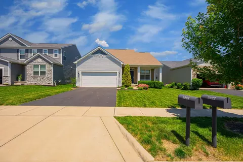 5922 Ballydugan Dr, Galloway, OH 43119
