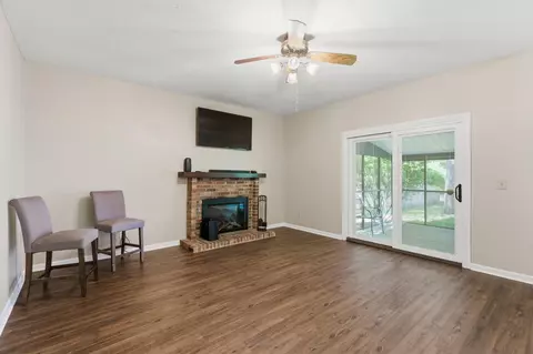 Living - 8715 Ripton Dr, Powell, OH 43065 photo 4 of 6