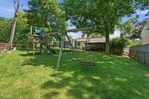 Exterior - 8715 Ripton Dr, Powell, OH 43065 photo 9 of 12