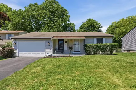 Exterior - 8715 Ripton Dr, Powell, OH 43065 photo 14 of 14