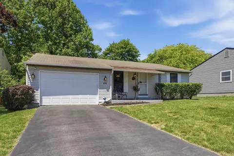 Exterior - 8715 Ripton Dr, Powell, OH 43065 photo 12 of 12