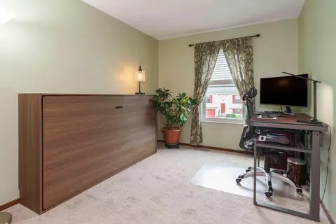 Bedroom - 1766 Redcloud Dr, Powell, OH 43065 photo 5 of 6
