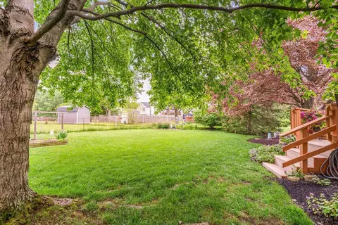 Exterior - 1766 Redcloud Dr, Powell, OH 43065 photo 5 of 11