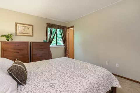 Bedroom - 1766 Redcloud Dr, Powell, OH 43065 photo 2 of 6