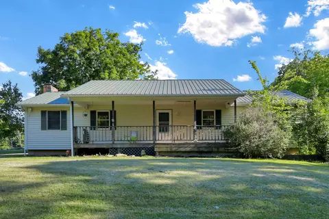 10951 Graffis Rd SE, Bremen, OH 43107