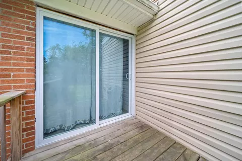 Exterior - 4034 E Mound St, Columbus, OH 43227 photo 3 of 10