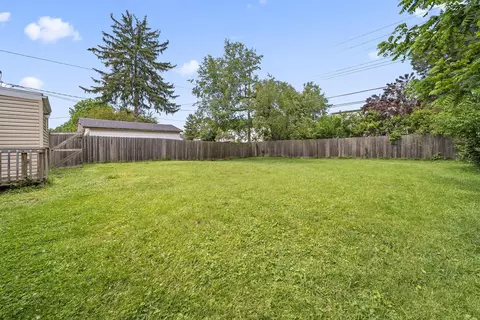 Exterior - 4034 E Mound St, Columbus, OH 43227 photo 8 of 10