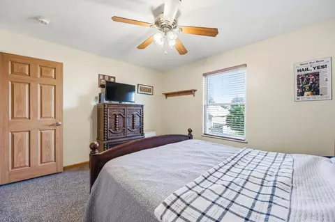 Bedroom - 6120 Nasby Dr, Galloway, OH 43119 photo 8 of 8