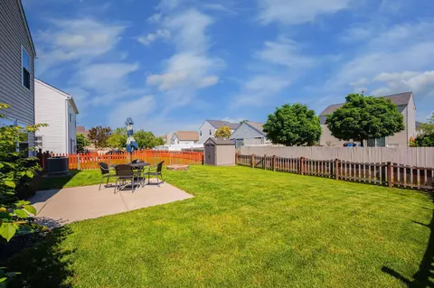 Exterior - 6120 Nasby Dr, Galloway, OH 43119 photo 4 of 9