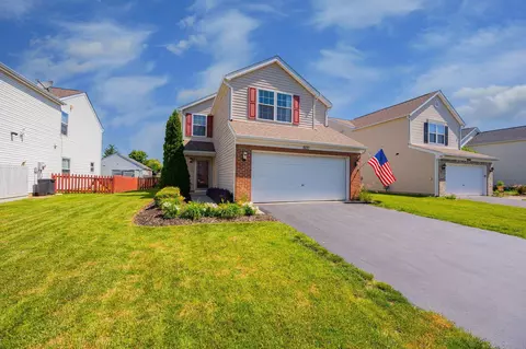 Exterior - 6120 Nasby Dr, Galloway, OH 43119 photo 9 of 9