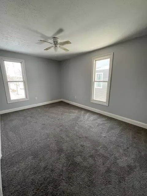 Bedroom - 494 E Main St, Newark, OH 43055 photo 2 of 3