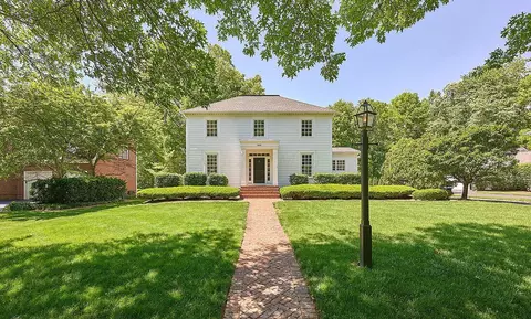 3695 Head Of Pond Rd, New Albany, OH 43054