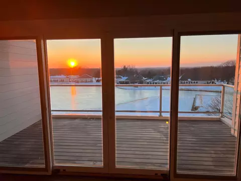 5285 Highpointe Lakes Dr #303, Westerville, OH 43081