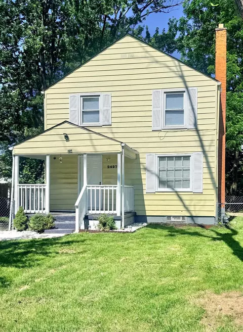2427 Taylor Ave, Columbus, OH 43211