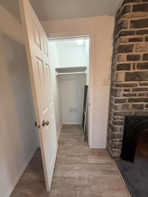 Other - 207 E Mill St, Circleville, OH 43113 photo 2 of 13