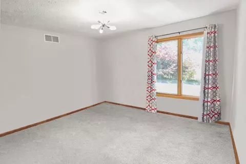 Bedroom - 437 Garden Pl, Marion, OH 43302 photo 1 of 2