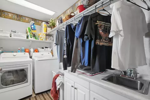 Other - 17329 Zig Zag Dr, Circleville, OH 43113 photo 3 of 5