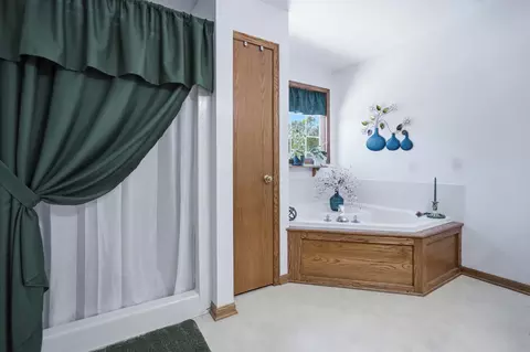 1034 Abby Ln, Willard, OH 44890 photo 26