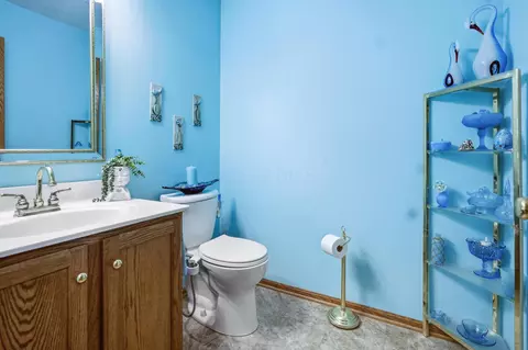 1034 Abby Ln, Willard, OH 44890 photo 18