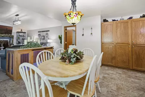 1034 Abby Ln, Willard, OH 44890 photo 7