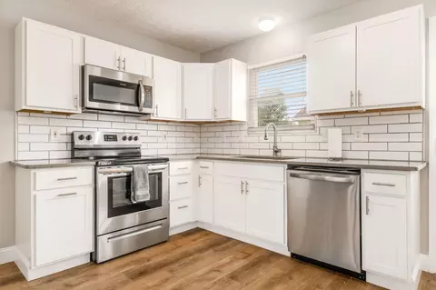 Kitchen - 9181 Constitution Ave, Orient, OH 43146 photo 3 of 3