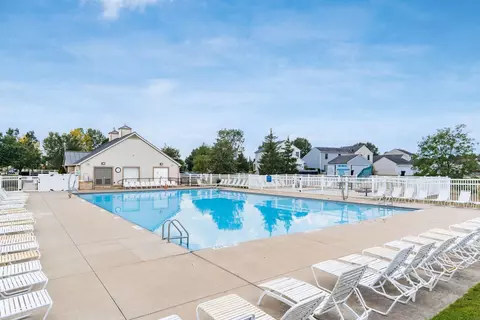 Exterior - 9181 Constitution Ave, Orient, OH 43146 photo 11 of 12