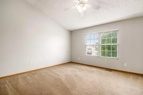 Bedroom - 9181 Constitution Ave, Orient, OH 43146 photo 7 of 9