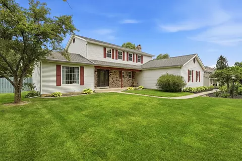 5220 Smothers Rd, Westerville, OH 43081