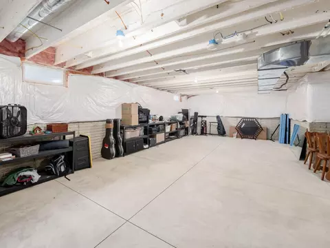 Exterior - 286 Aaron Dr, Delaware, OH 43015 photo 3 of 8