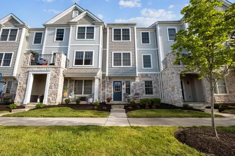 5965 Canyon Creek Dr #503, Dublin, OH 43016