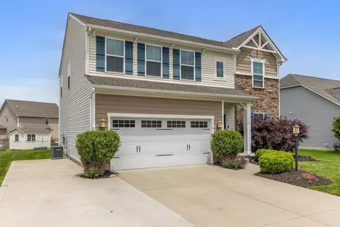 118 Stirling Way, Pataskala, OH 43062