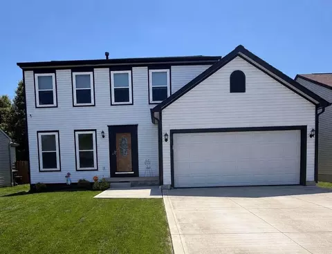 6649 Cloverlawn Cir, Canal Winchester, OH 43110
