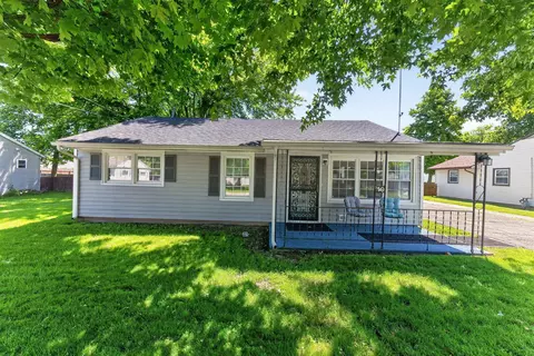 19 George St, Richwood, OH 43344