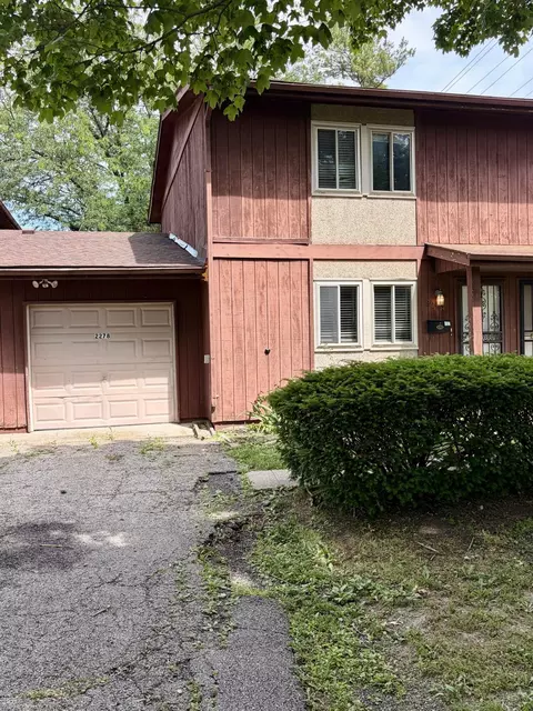 2278 Wadsworth Dr #D, Columbus, OH 43232