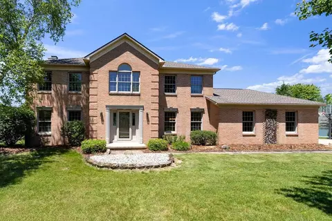 14 Willow View Dr SW, Granville, OH 43023