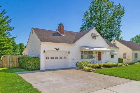 103 E Hocking St, Canal Winchester, OH 43110