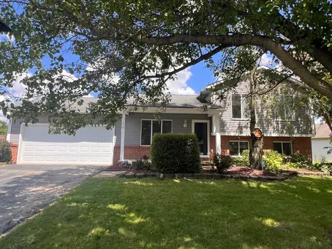5548 Spring Hill Rd, Grove City, OH 43123