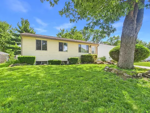 2191 Sprucefield Dr, Columbus, OH 43229
