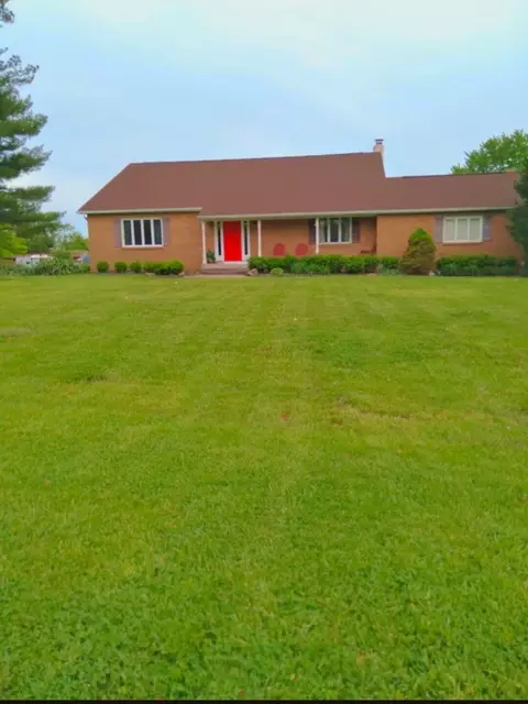 6109 Cherry Hill Dr, Columbus, OH 43213