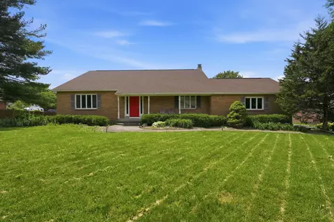 6109 Cherry Hill Dr, Columbus, OH 43213