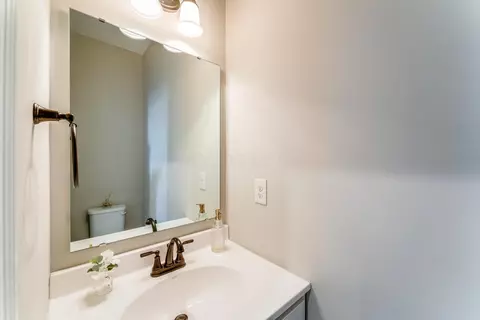 Bath - 5764 Montrose Ct, Morrow, OH 45152 photo 3 of 3