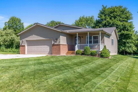 866 Winesap Dr, Howard, OH 43028