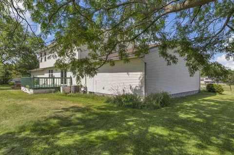 Exterior - 5951 S Fork Rd, Heath, OH 43056 photo 11 of 15