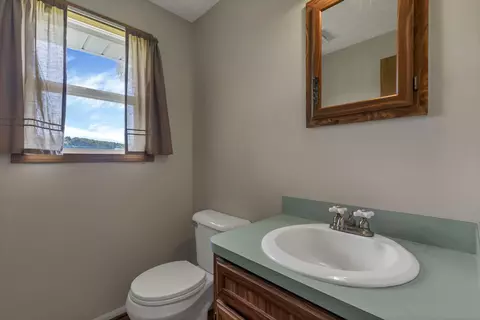 Bath - 5951 S Fork Rd, Heath, OH 43056 photo 1 of 4