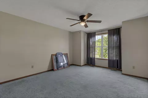 Bedroom - 5951 S Fork Rd, Heath, OH 43056 photo 5 of 8