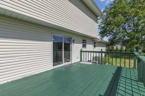 Exterior - 5951 S Fork Rd, Heath, OH 43056 photo 8 of 15