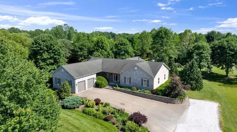 12118 Robins Rd, Westerville, OH 43082